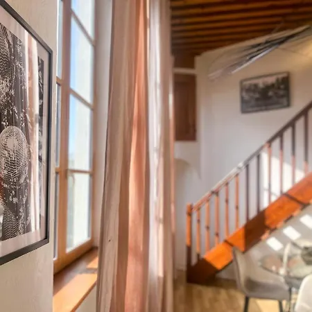Kartier Apartment